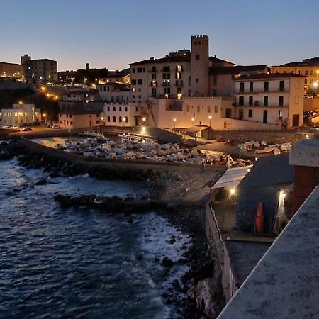 Casa Ilanfra - Appartamenti Gabbiano, Farfalla E Stella Marina ปีออมบีโน ภายนอก รูปภาพ