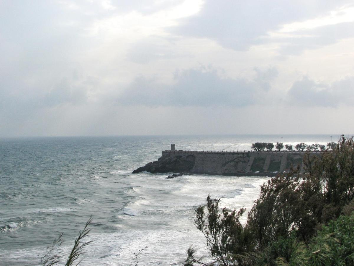 Casa Ilanfra - Appartamenti Gabbiano, Farfalla E Stella Marina ปีออมบีโน ภายนอก รูปภาพ